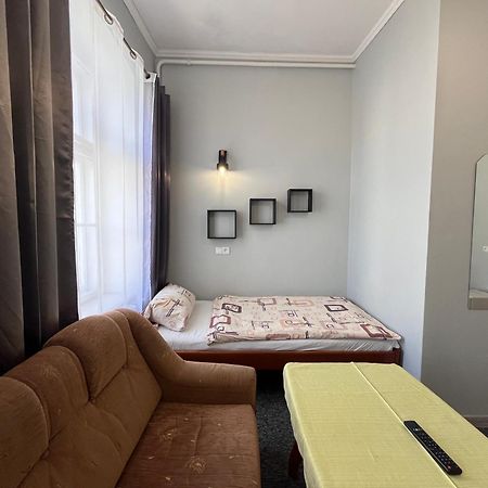 Hotel Polonia Namysłów Bagian luar foto