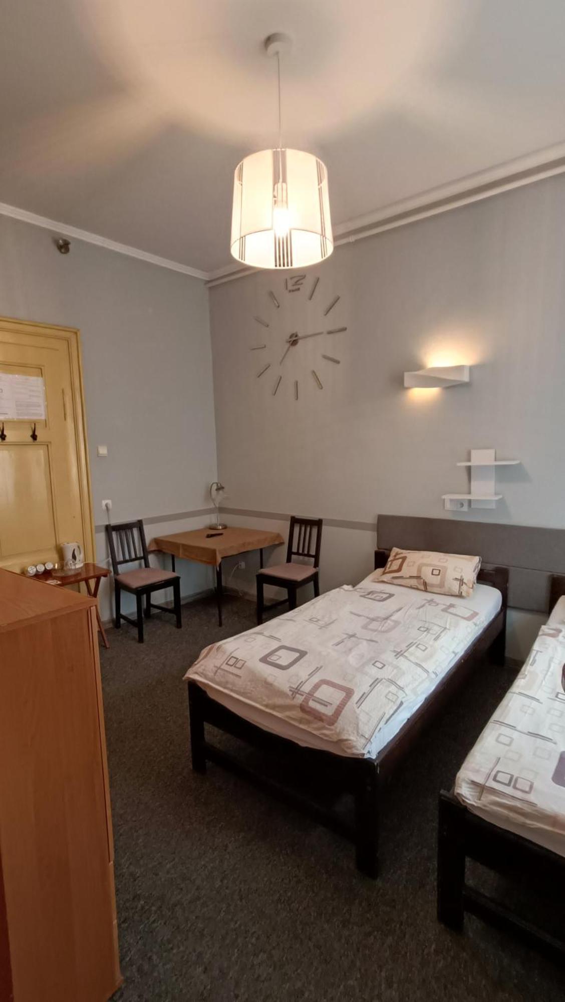 Hotel Polonia Namysłów Bagian luar foto