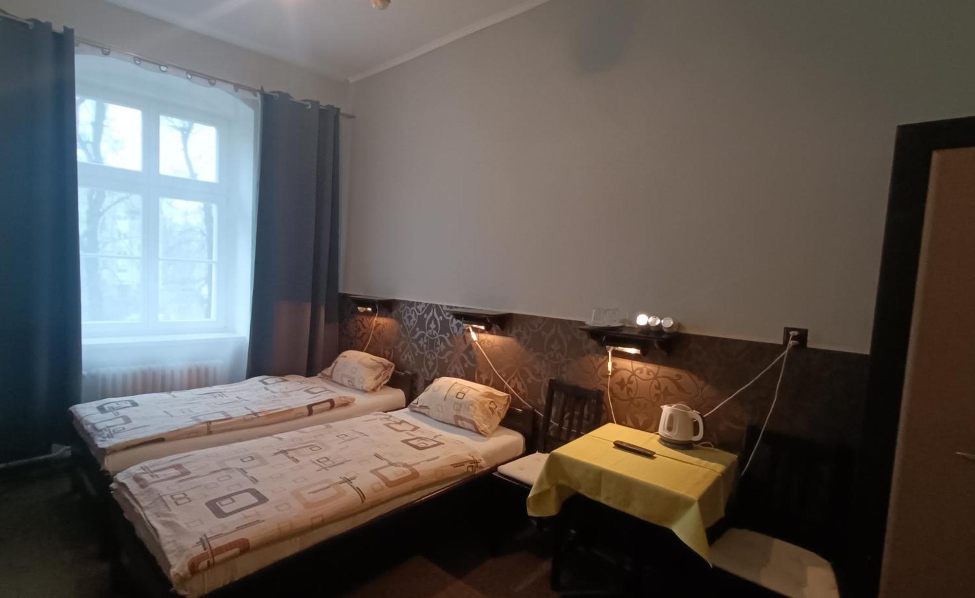 Hotel Polonia Namysłów Bagian luar foto